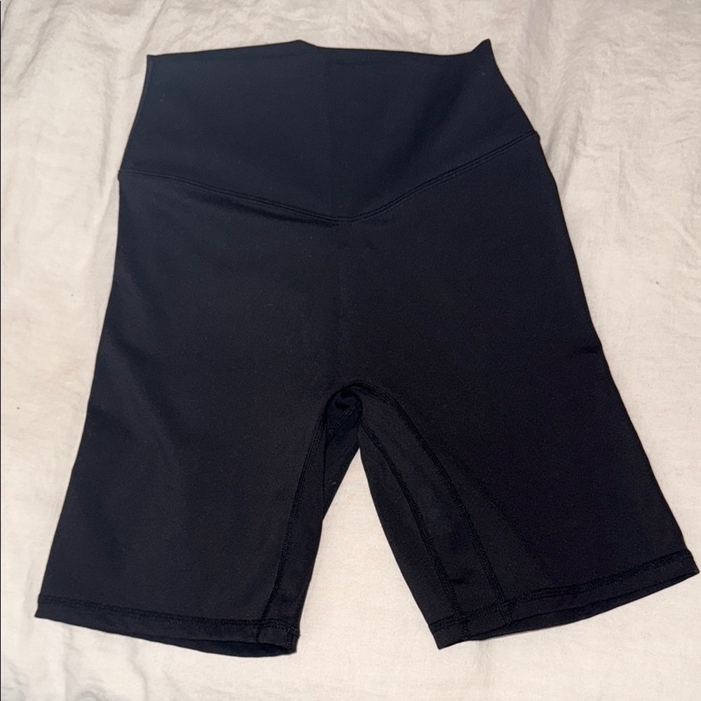 Black Vitality Cloud Biker Shorts
